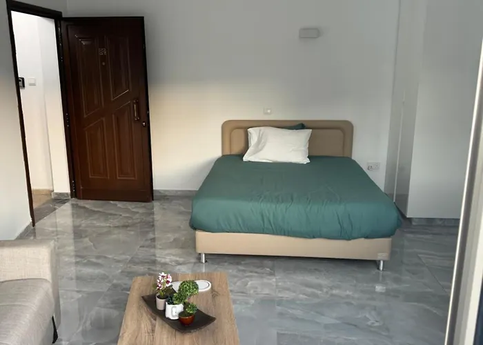 Beachside Light House Kato 82 Paphos