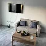 Beachside Light House Kato 82 Apartment Paphos