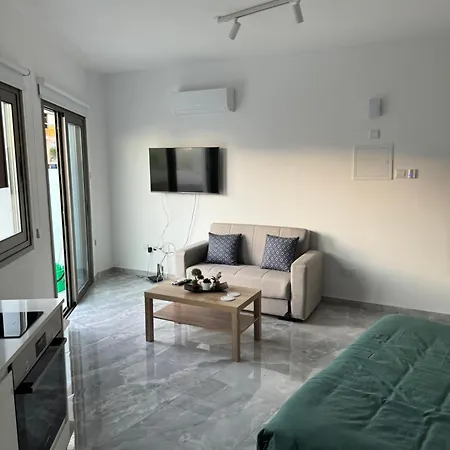 Appartement Beachside Light House Kato 82